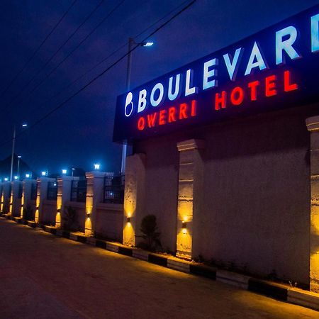 Boulevard Owerri Hotel Esterno foto